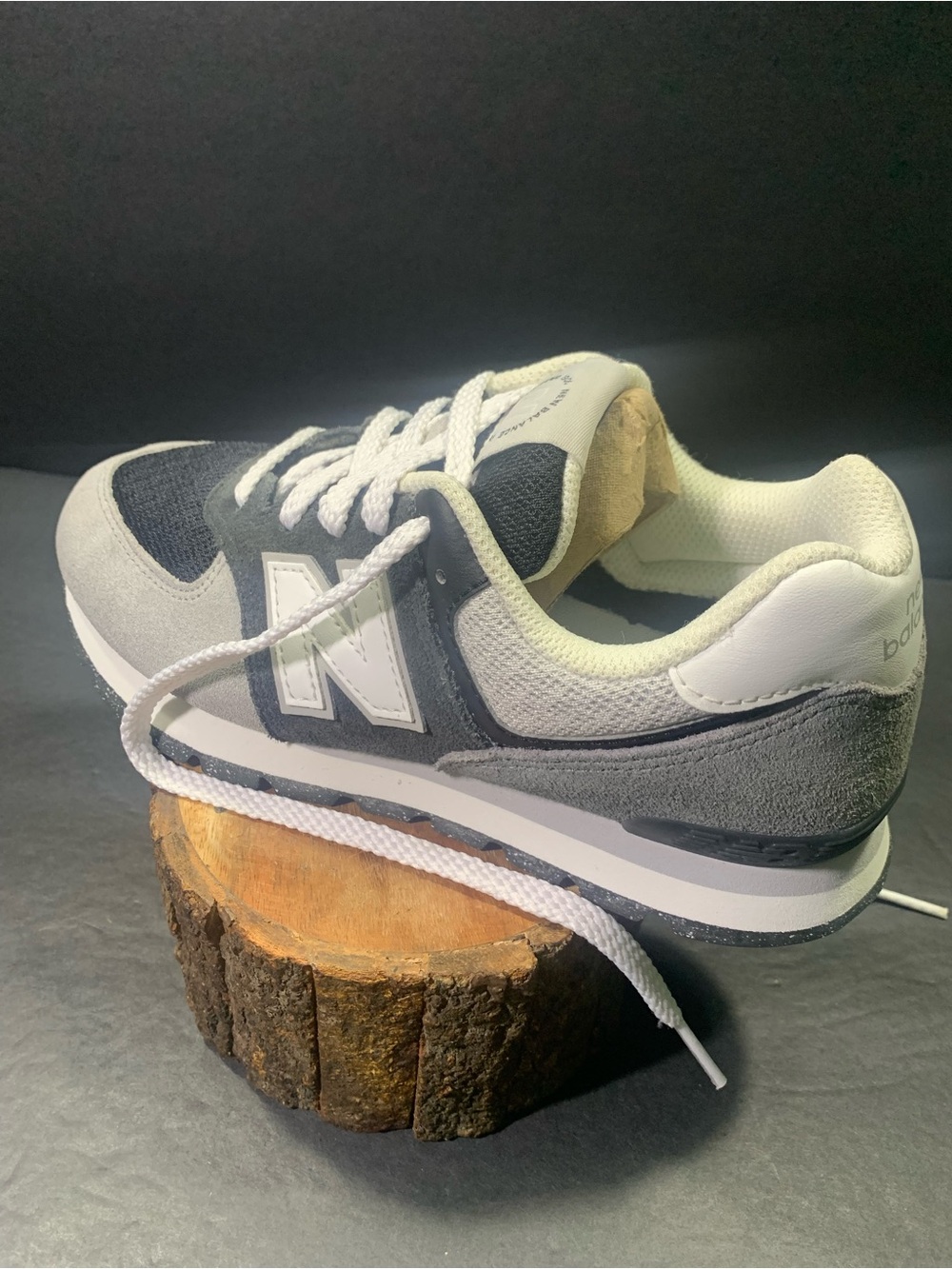 New Balance 574 Youth Black Gray Sneakers Shoe Size- 3Y - Picture 2 of 8
